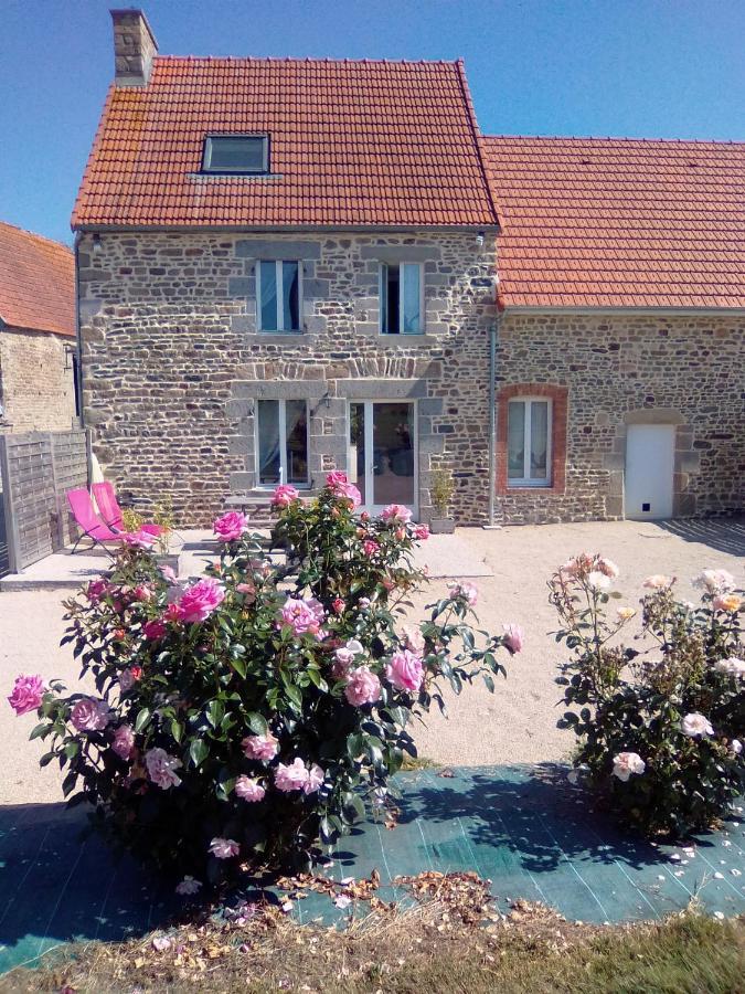 La Ferme D' Emerentine Bacilly Buitenkant foto