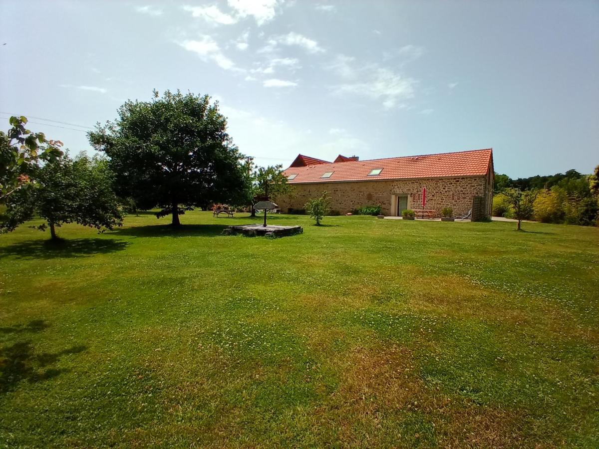 La Ferme D' Emerentine Bacilly Buitenkant foto